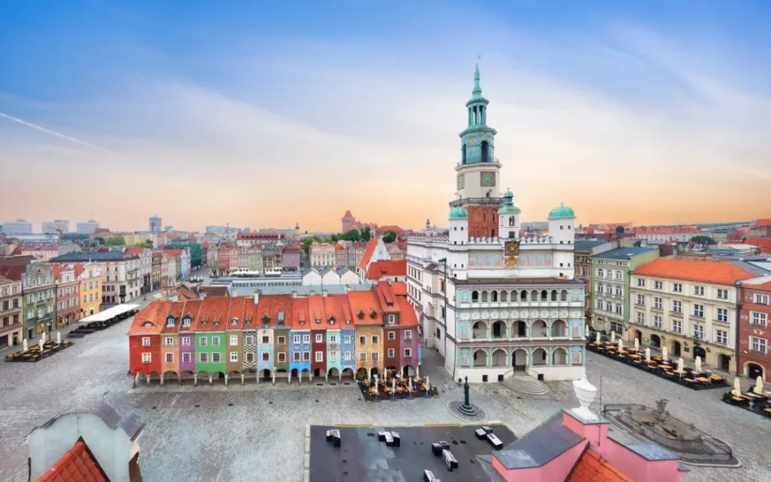 Stary Rynek w Poznaniu serce miasta pełne historii i wyjątkowej architektury